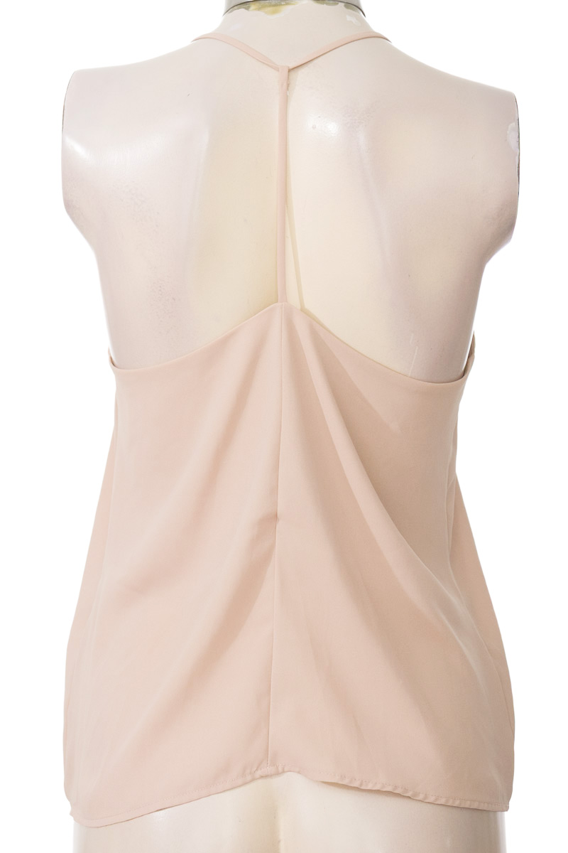 Top / Camiseta color Beige - Forever 21