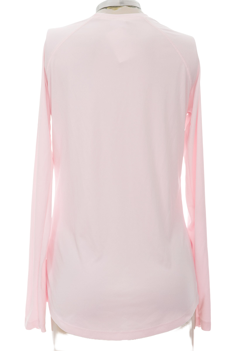 Ropa Deportiva / Salida de Baño color Rosado - Closeando