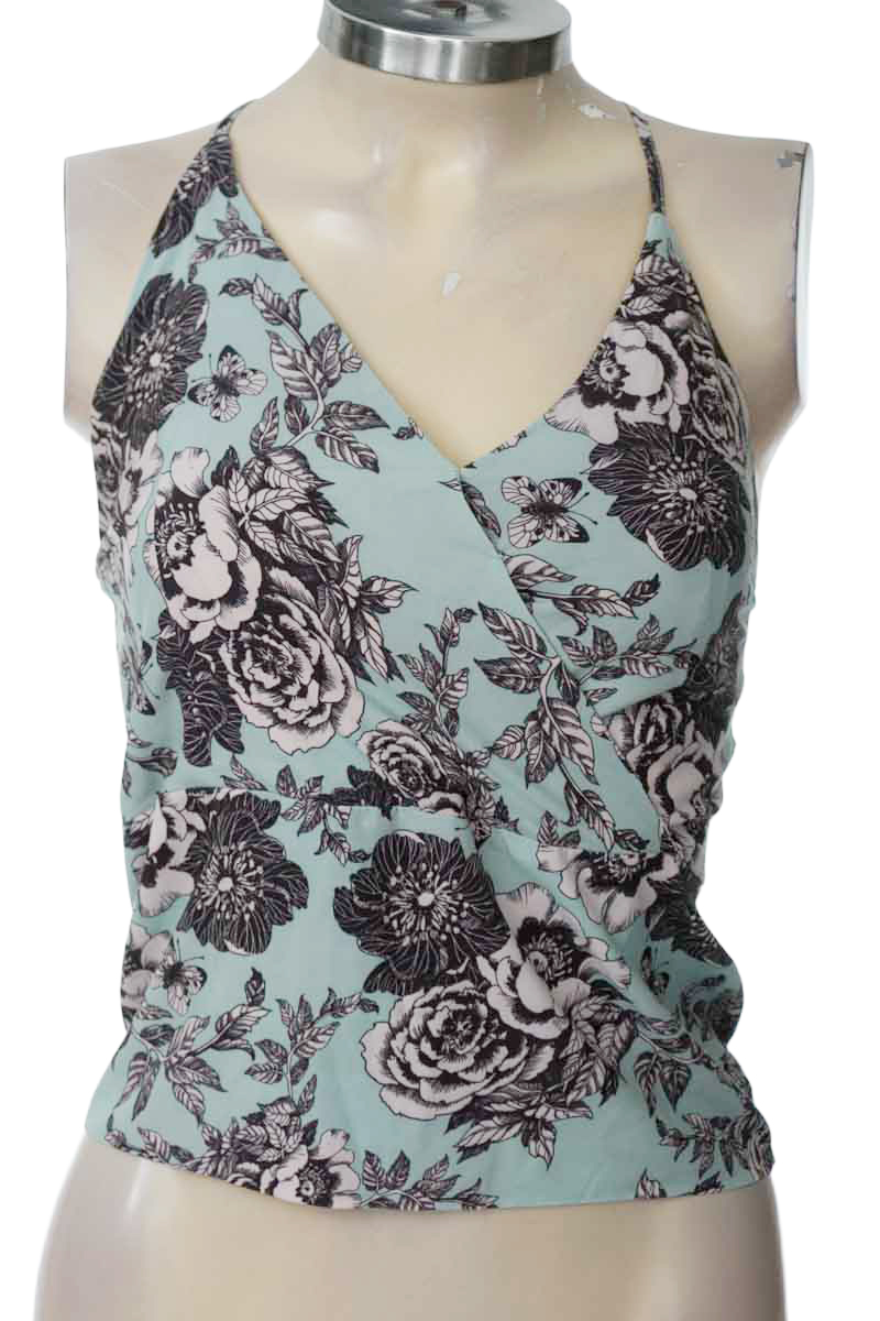 Top / Camiseta color Aguamarina - Closeando