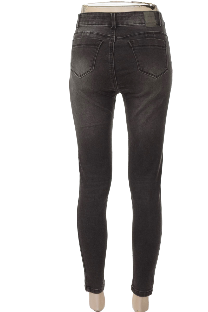 Pantalones color Negro - Modana