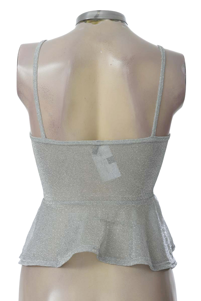 Top / Camiseta color Gris - Carmel