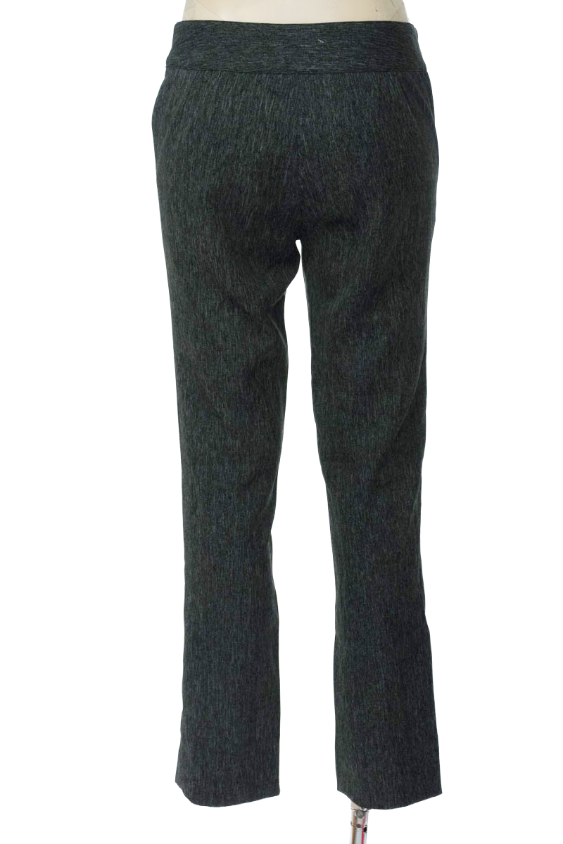 Pantalones color Gris - Closeando