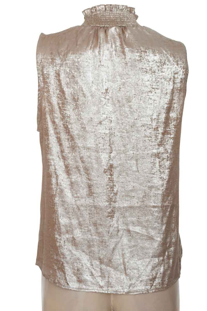 Blusa color Plateado - Closeando