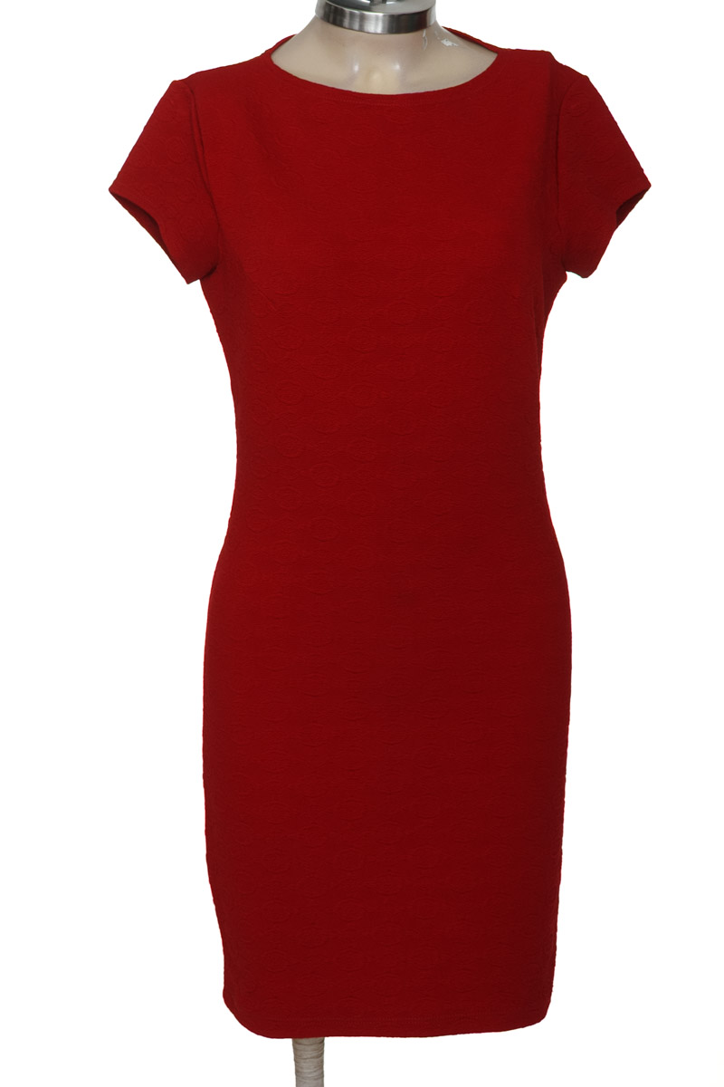 Vestido / Enterizo color Rojo - Closeando