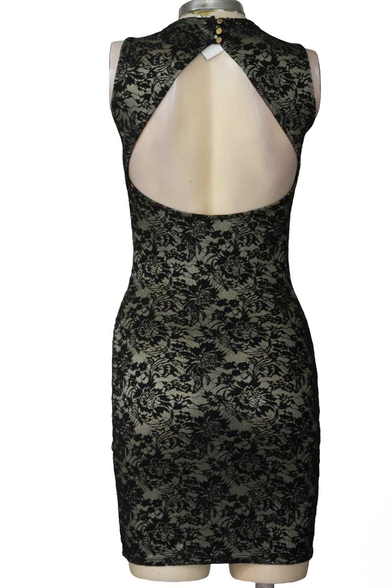 Vestido / Enterizo color Negro - Studio F