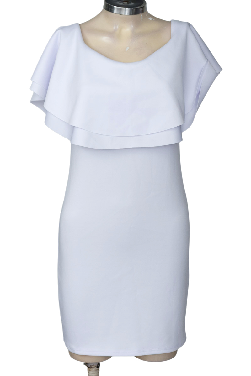 Vestido / Enterizo color Blanco - Closeando