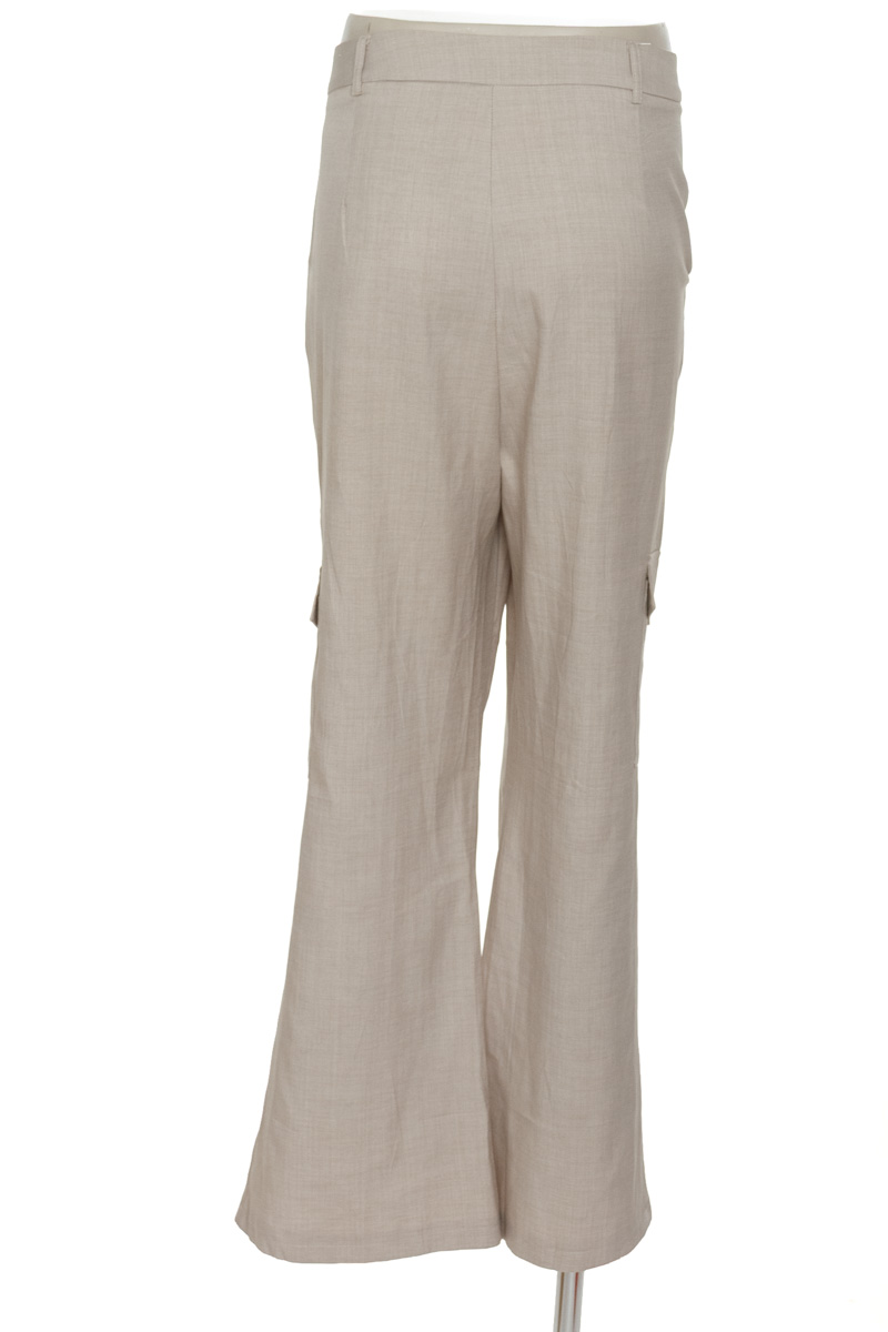 Pantalones color Gris - Forever 
