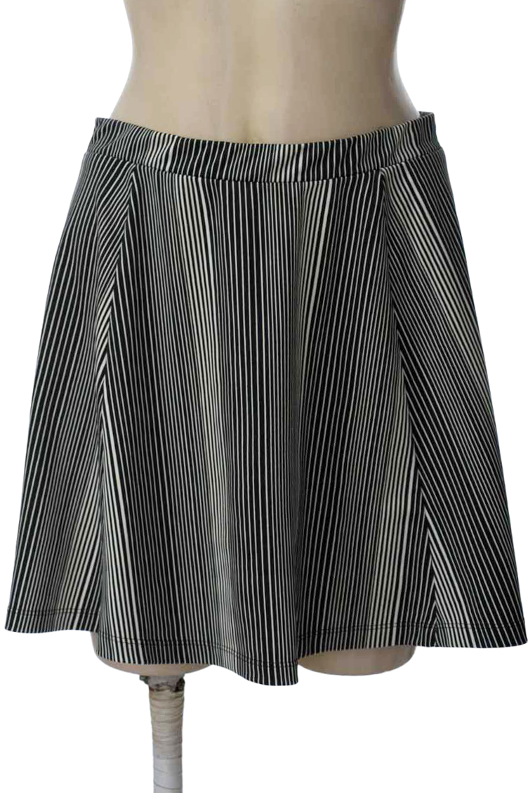 Falda color Negro - Seven Seven