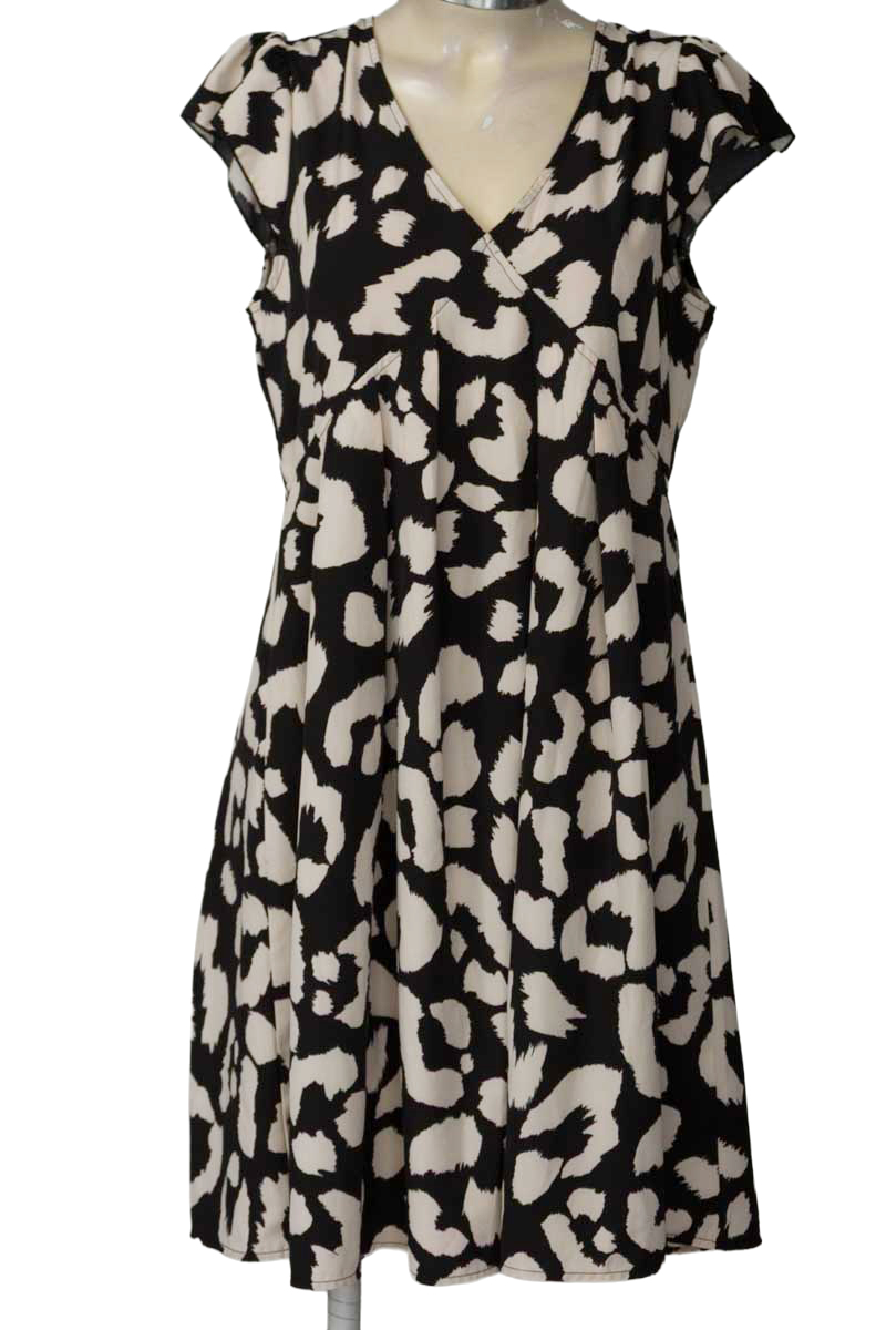 Vestido / Enterizo color Negro - Closeando
