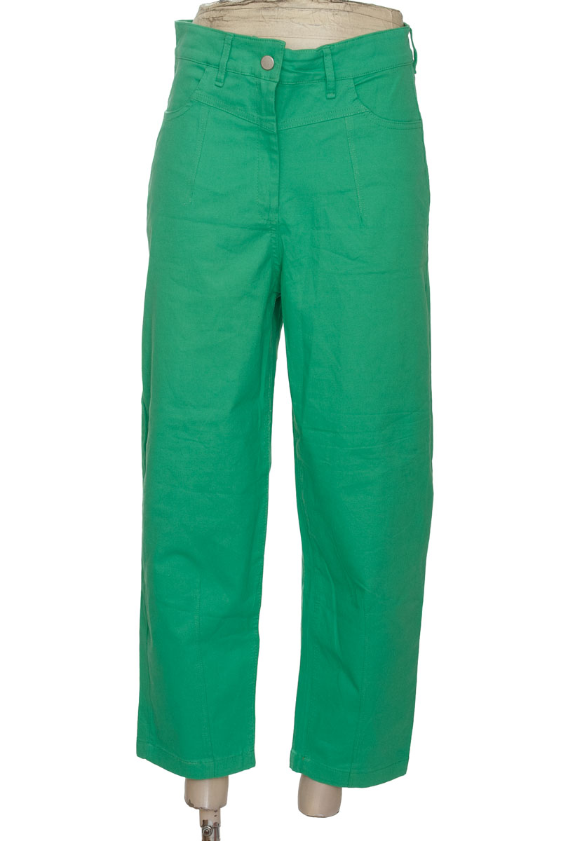 Pantalones color Verde - Closeando