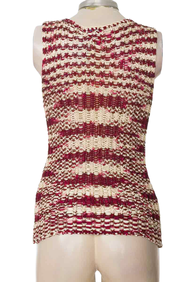 Top / Camiseta color Vinotinto - Marquis