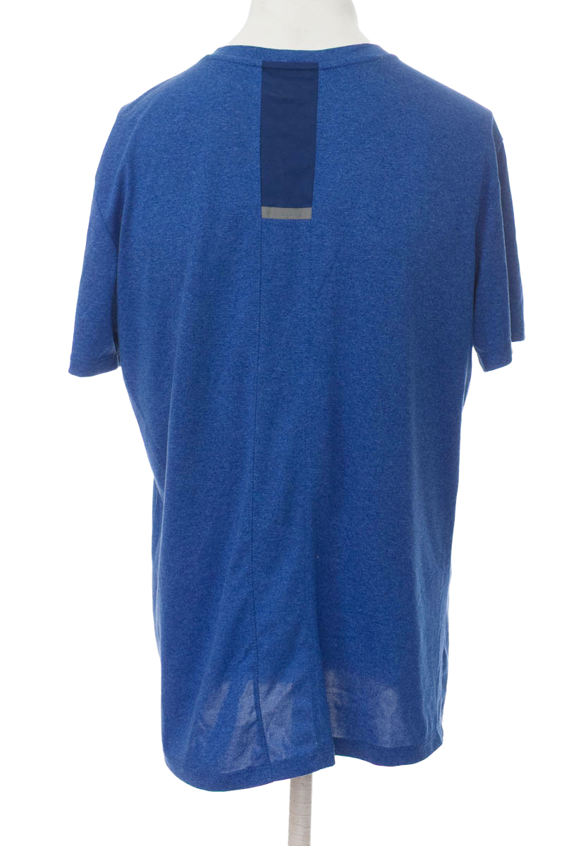 Ropa Deportiva color Azul - Closeando