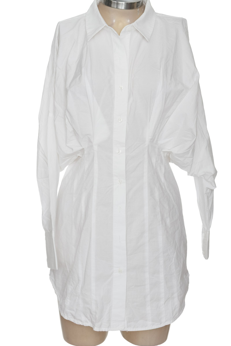 Vestido / Enterizo color Blanco - Zara