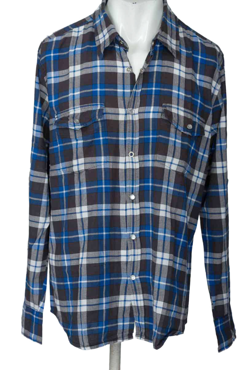 Camisa color Azul - Closeando