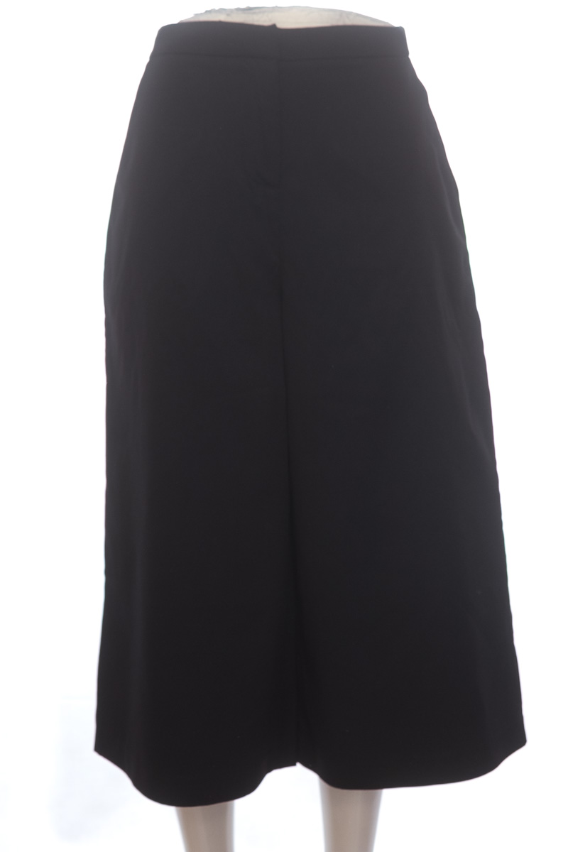 Pantalones color Negro - Santa María