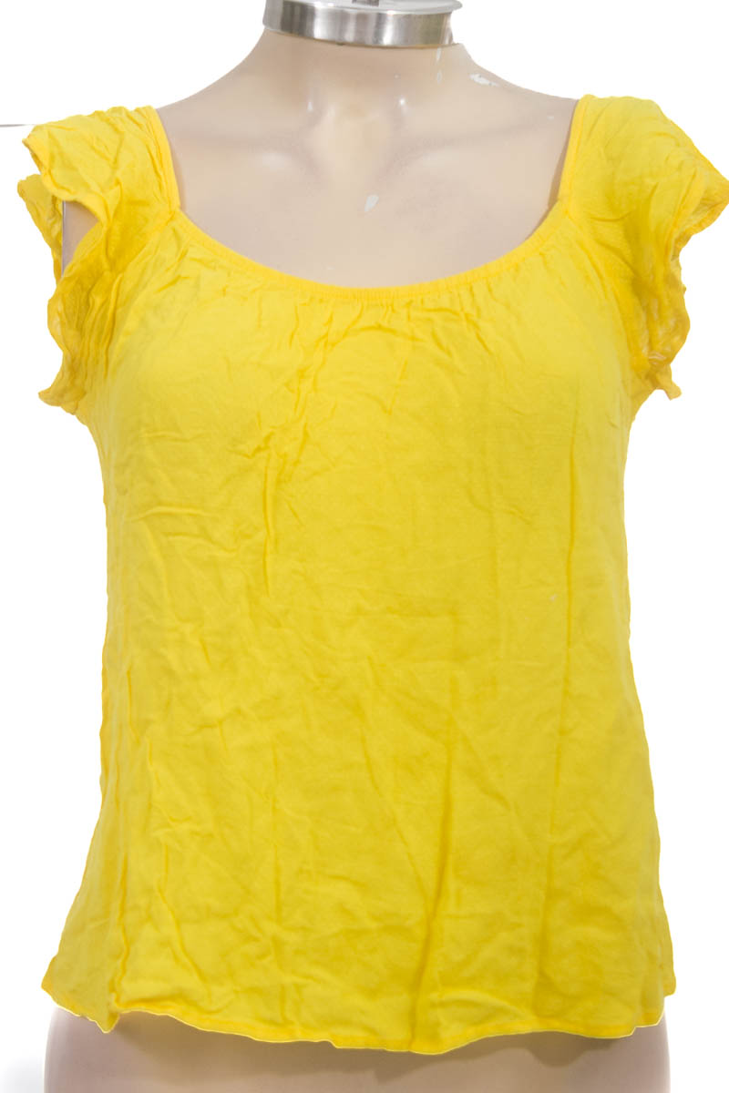 Top / Camiseta color Amarillo - ELA