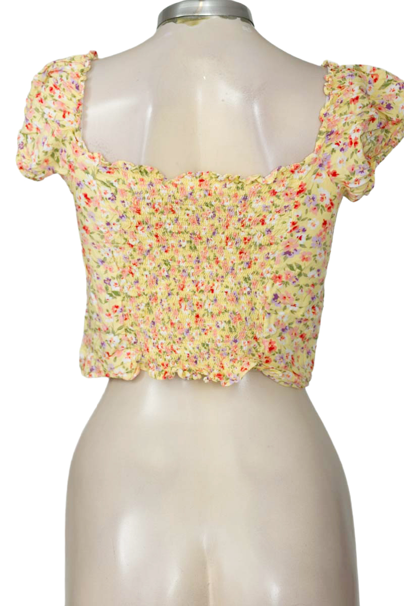 Top / Camiseta color Amarillo - Free Spirit