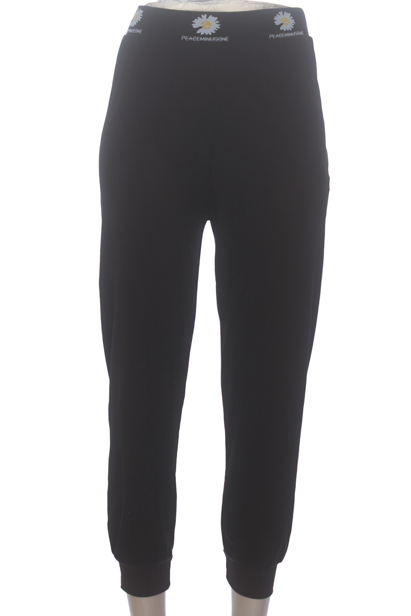 Pantalones color Negro - Closeando