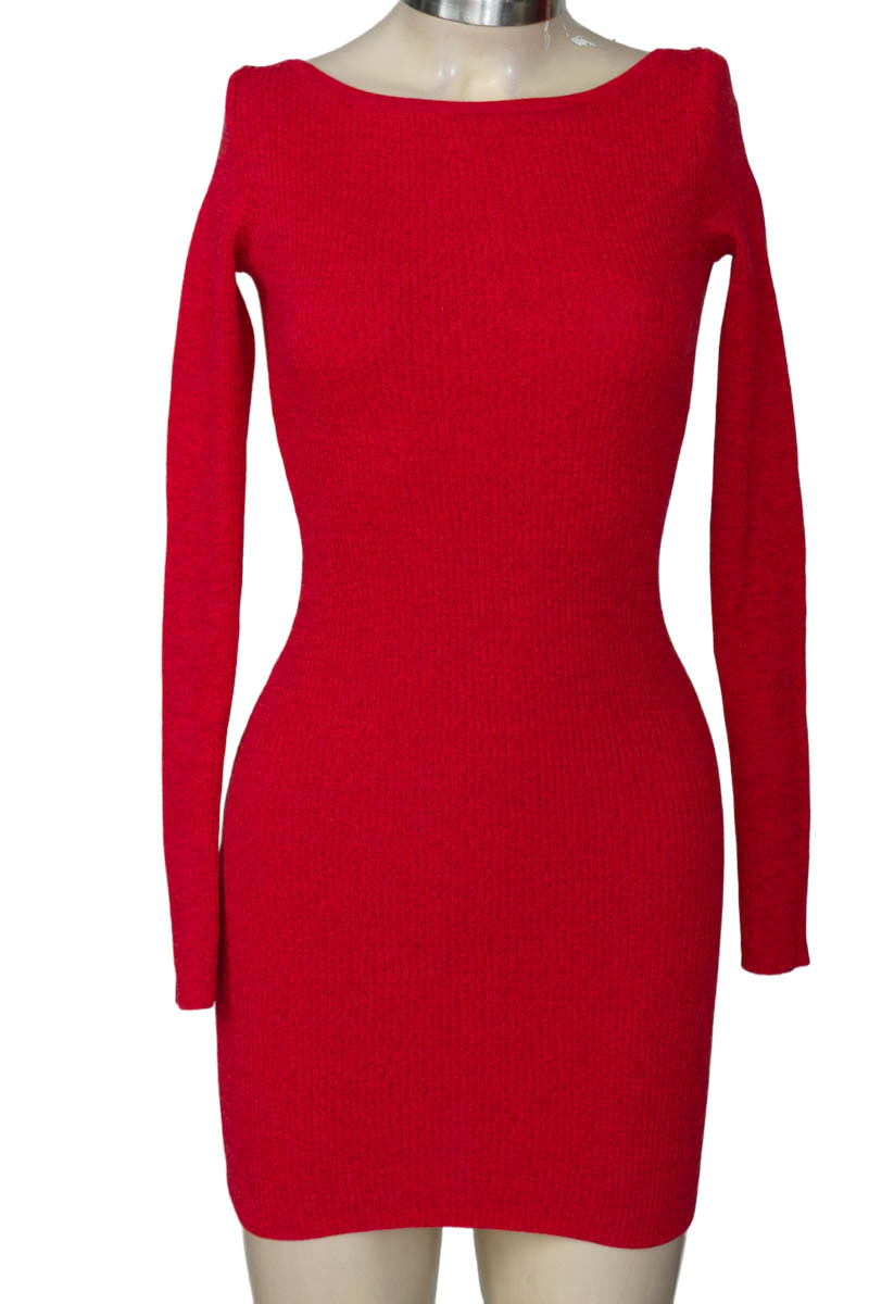 Vestido / Enterizo color Rojo - Bershka