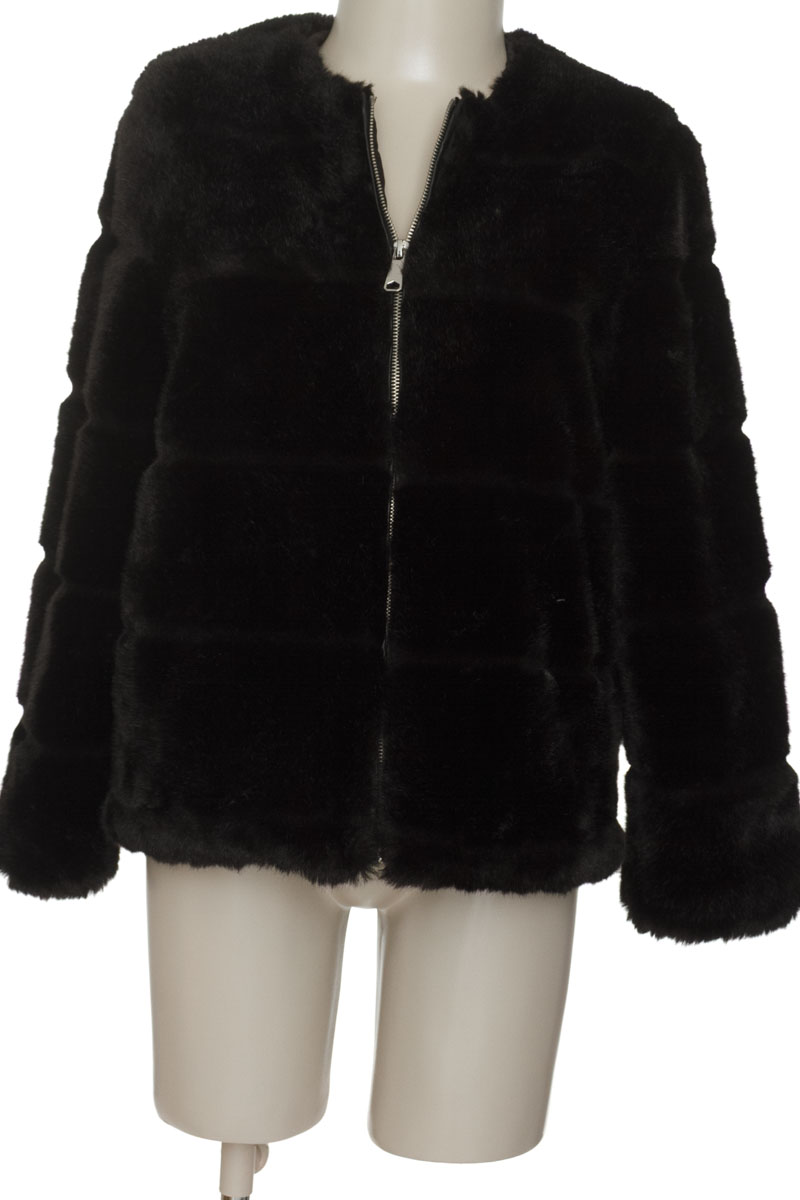 Chaqueta / Abrigo color Negro - Zara