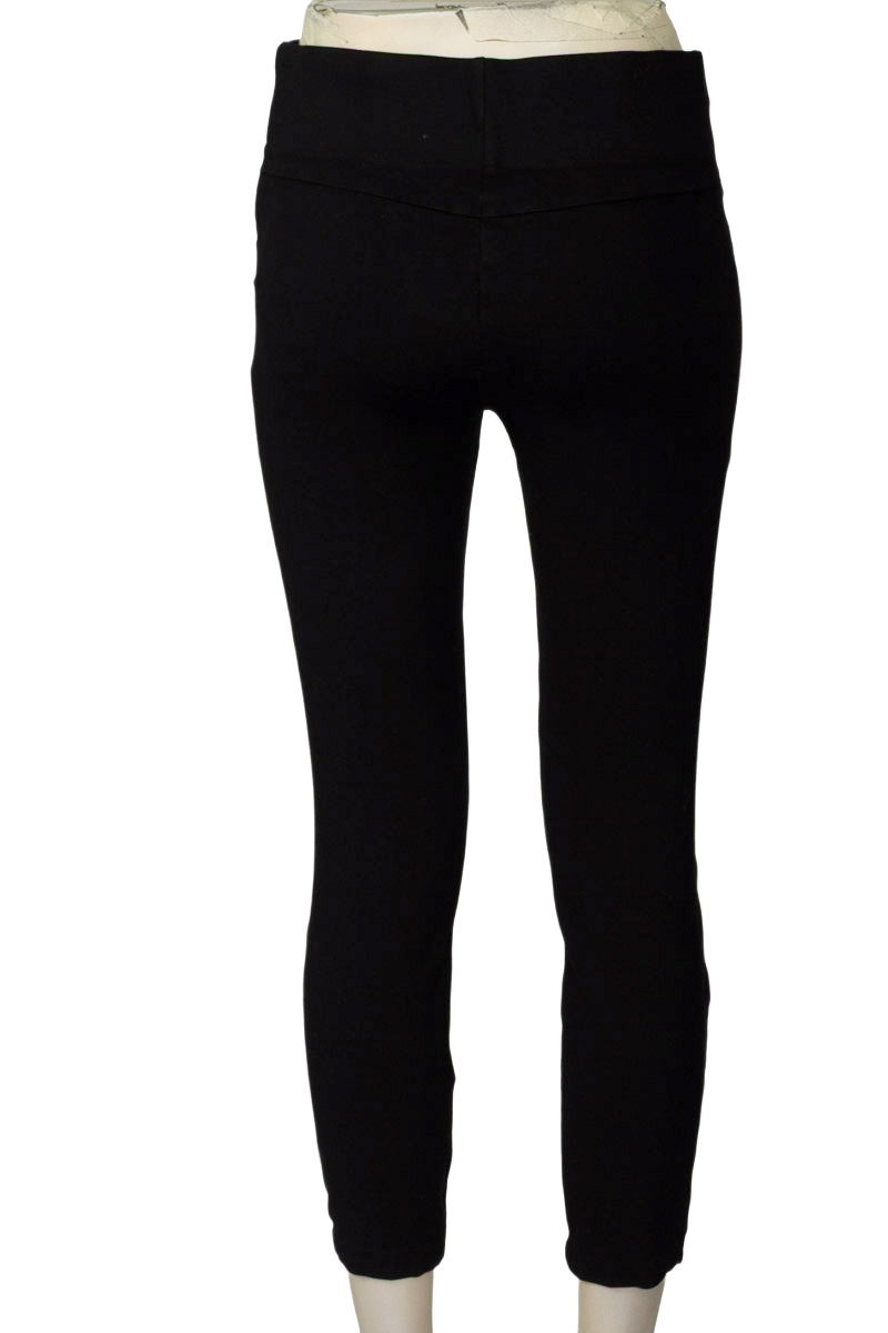 Pantalones color Negro - Zara