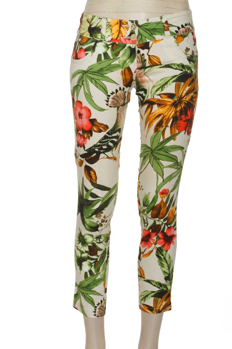 Pantalones color Estampado - Studio F