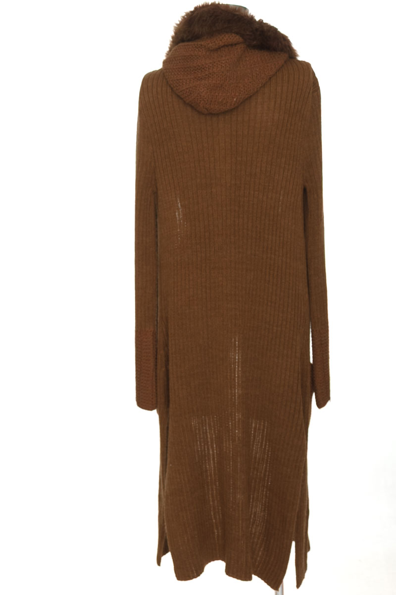 Sweater color Café - Tejidos Richard