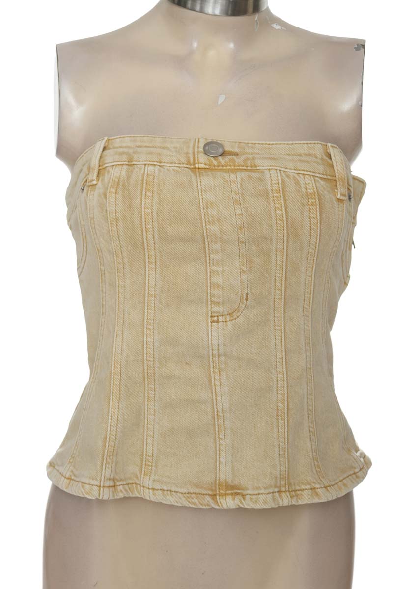 Top / Camiseta color Beige - Divided by H&M