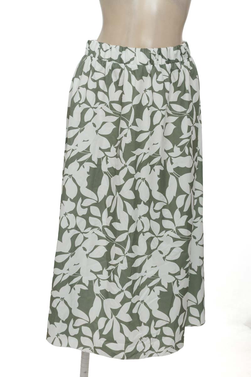 Falda color Verde - Closeando