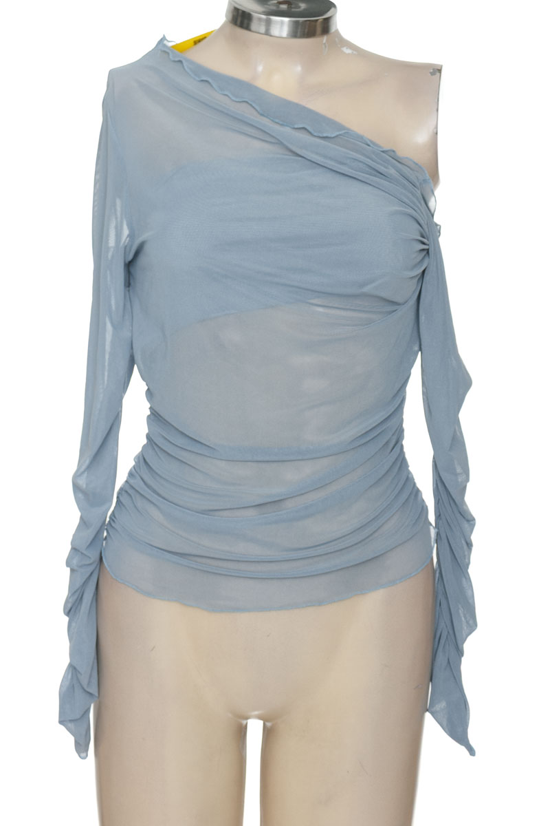 Top / Camiseta color Azul - Closeando