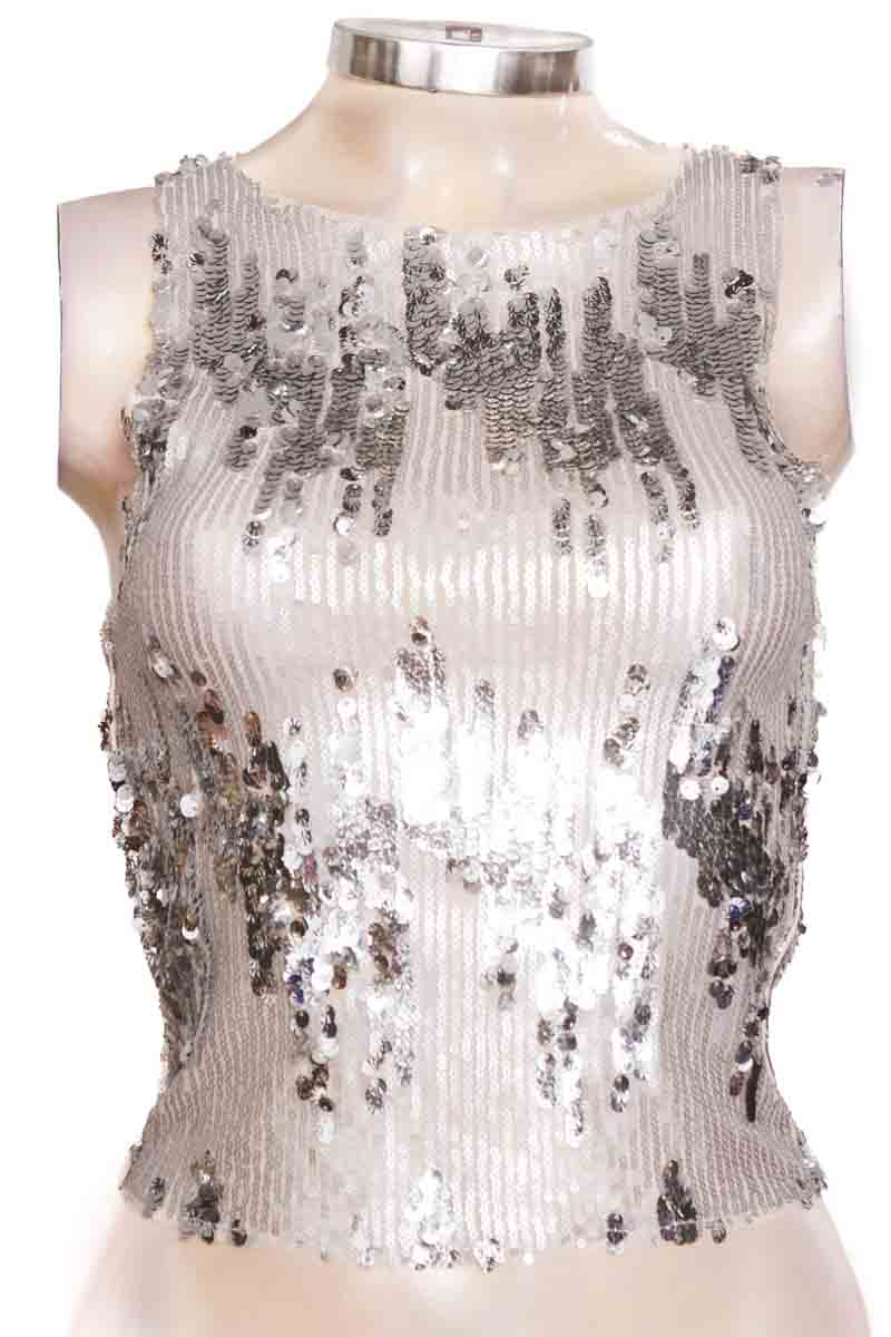 Top / Camiseta color Plateado - Stradivarius