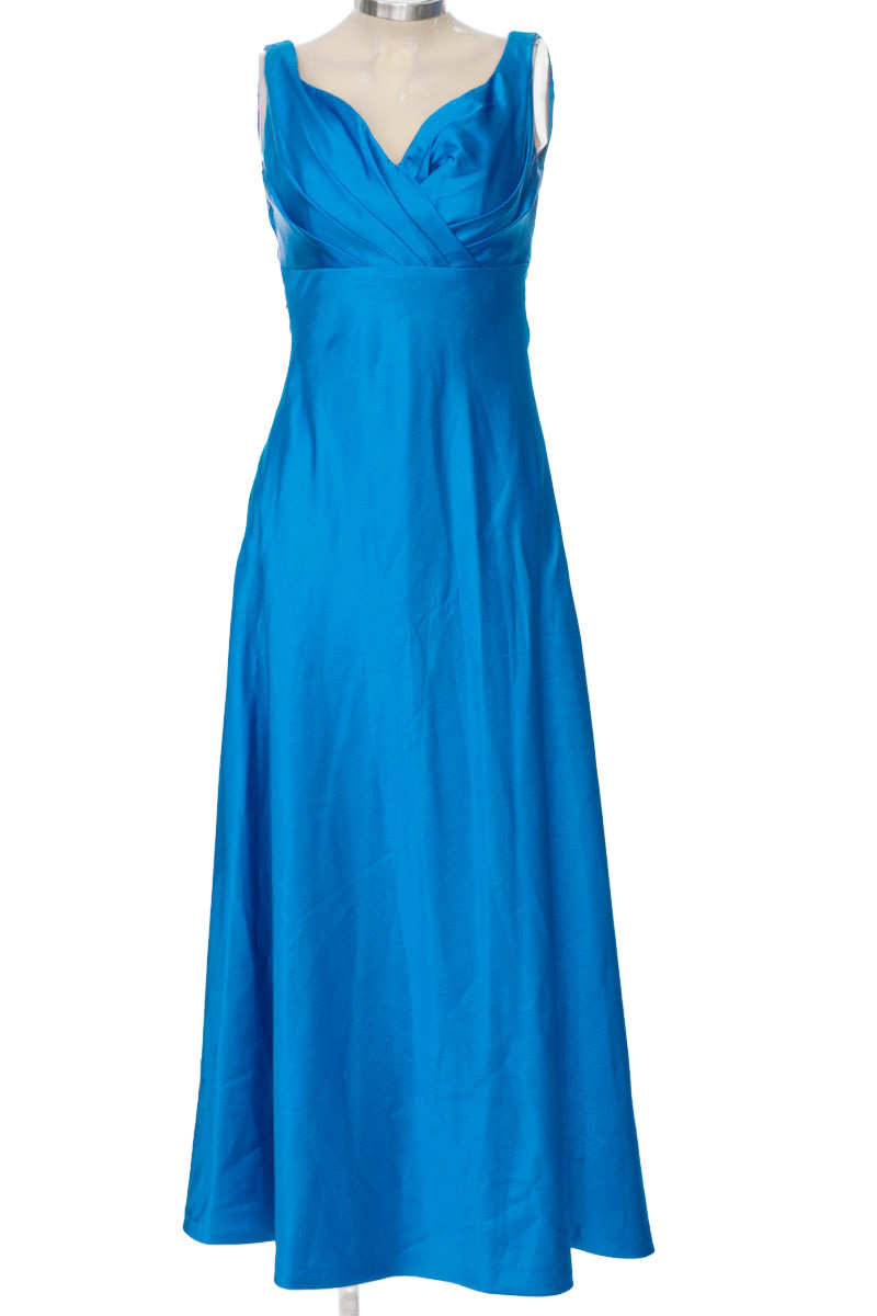 Vestido / Enterizo color Azul - Closeando