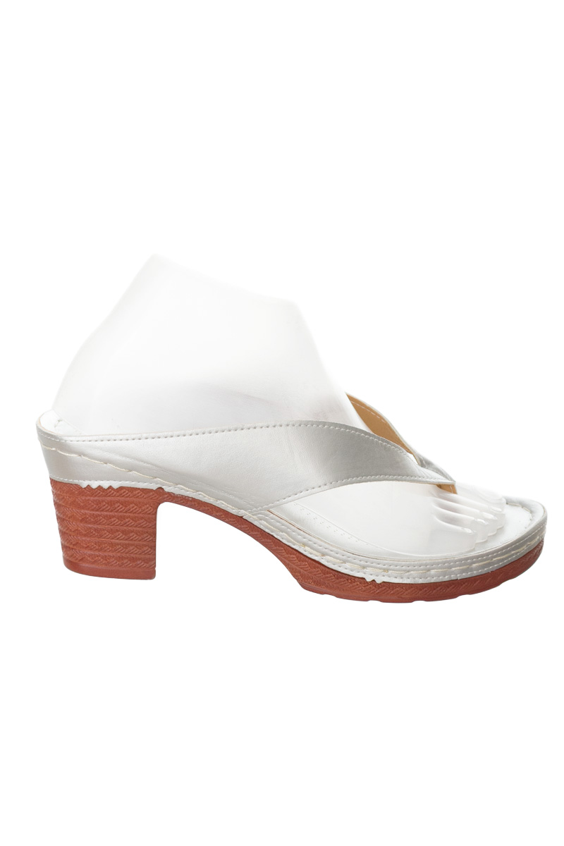 Zapatos color Plateado - Closeando