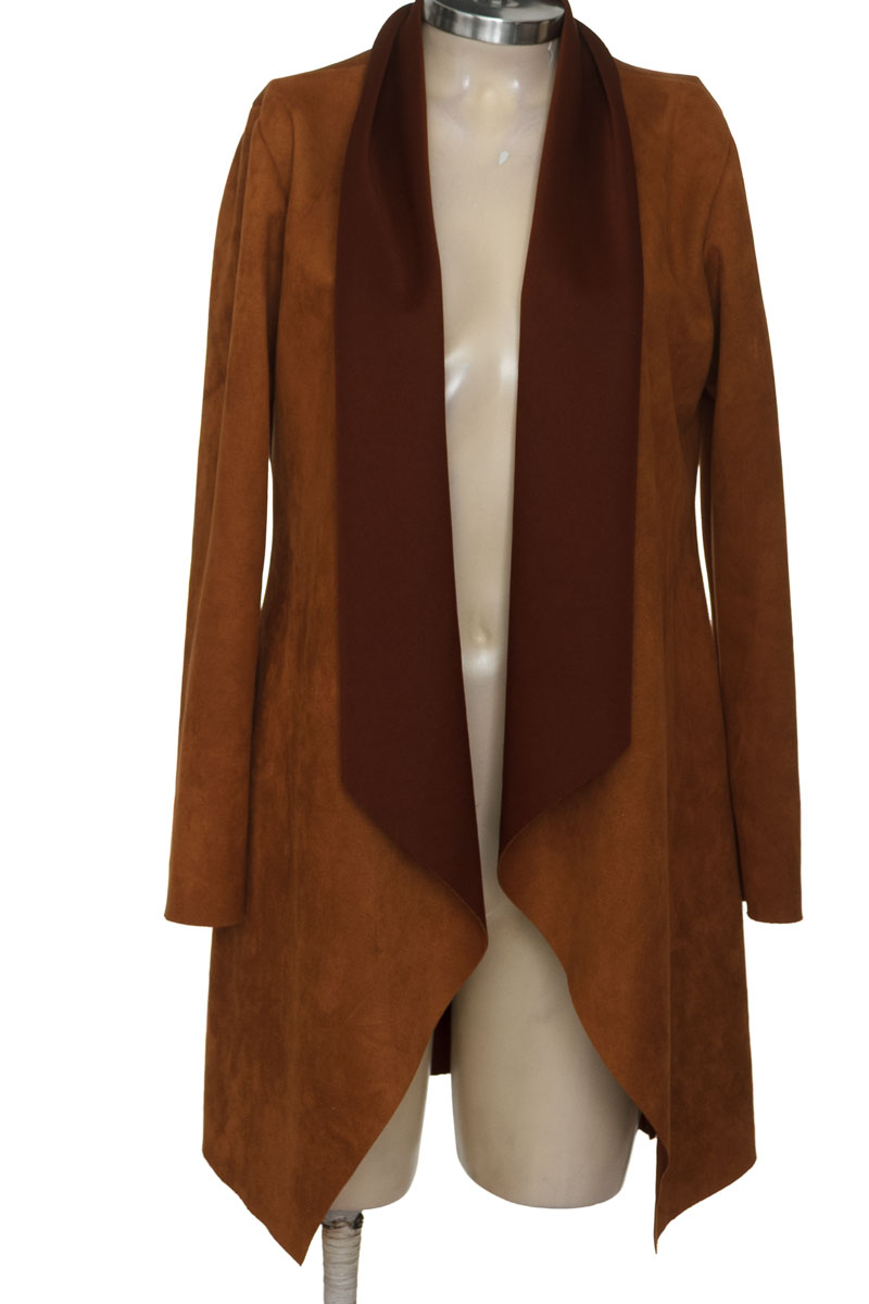 Chaqueta / Abrigo color Café - Closeando