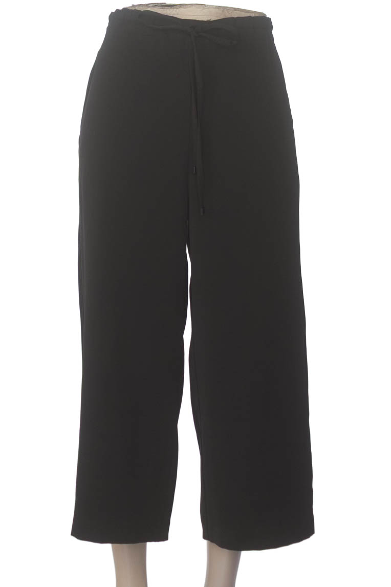 Pantalones color Negro - MNG