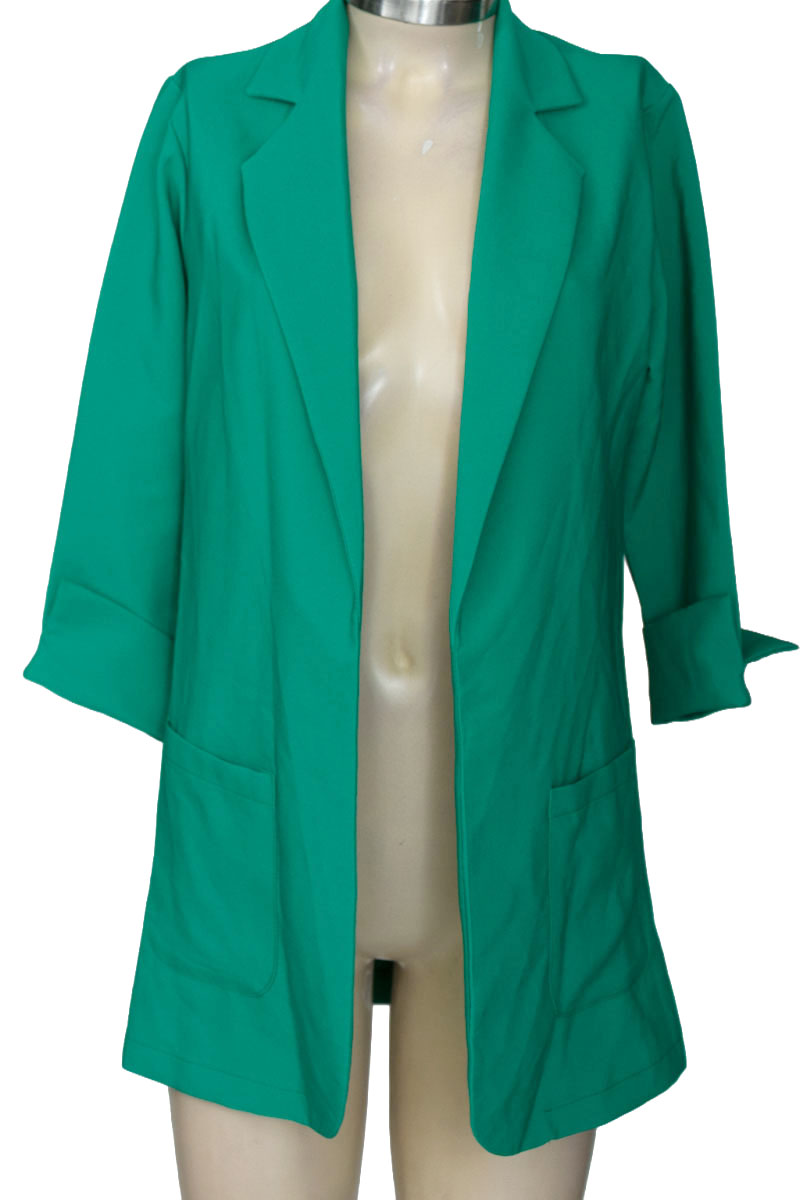 Chaqueta / Abrigo color Verde - Closeando