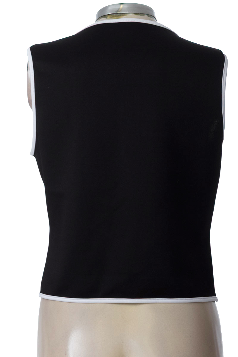 Top / Camiseta color Negro - Carmel