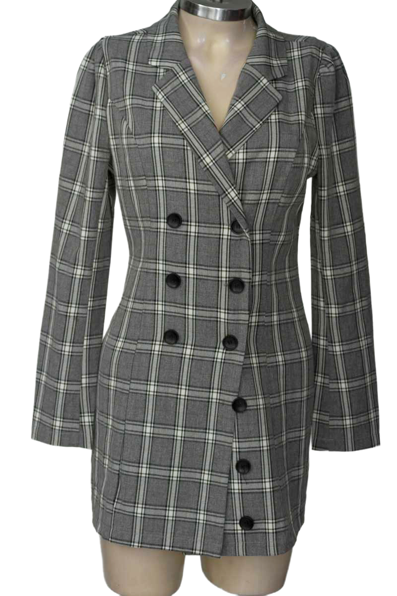 Chaqueta / Abrigo color Gris - Closeando