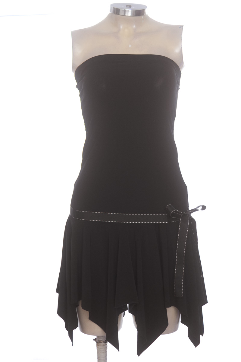 Vestido / Enterizo color Negro - Capricho