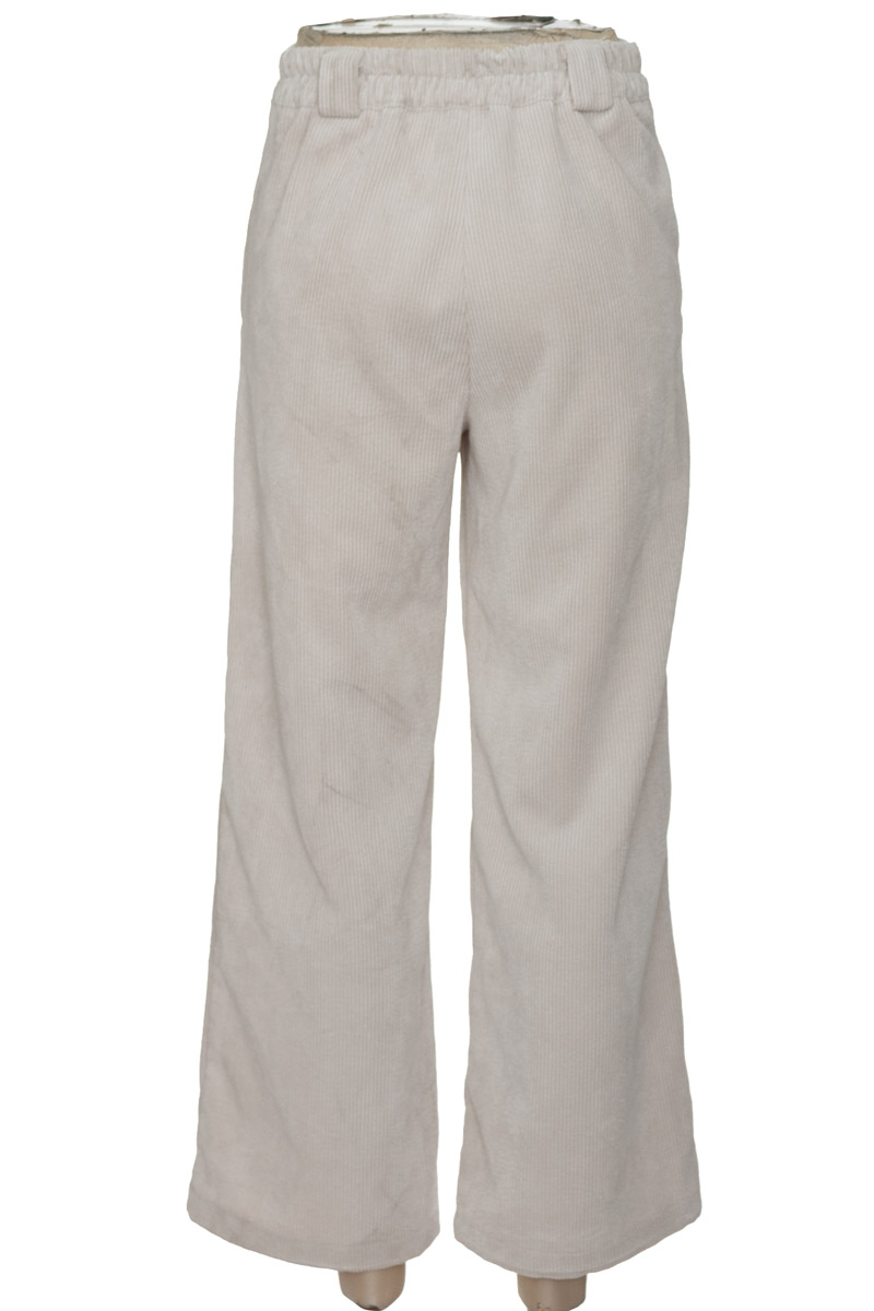 Pantalones color Beige - Closeando