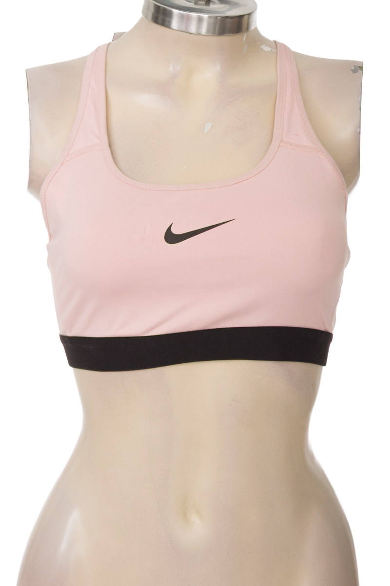 Ropa Deportiva / Salida de Baño color Rosado - Nike