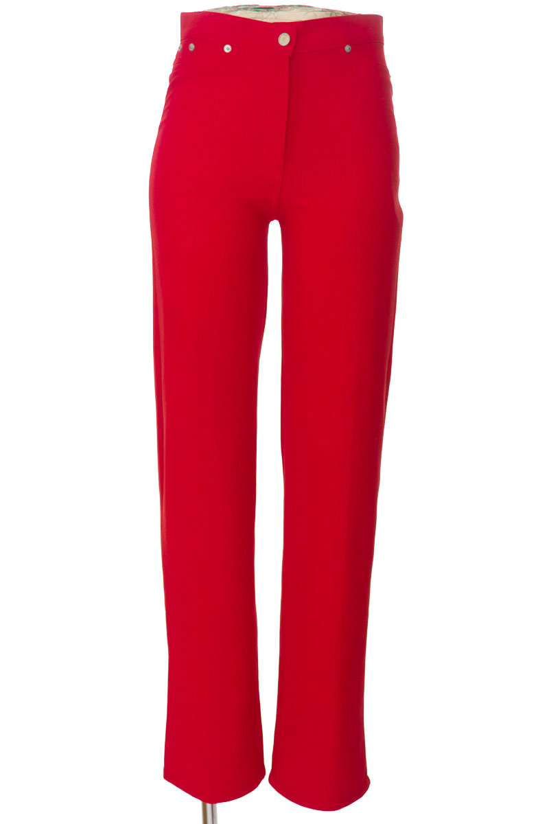 Pantalones color Rojo - Closeando