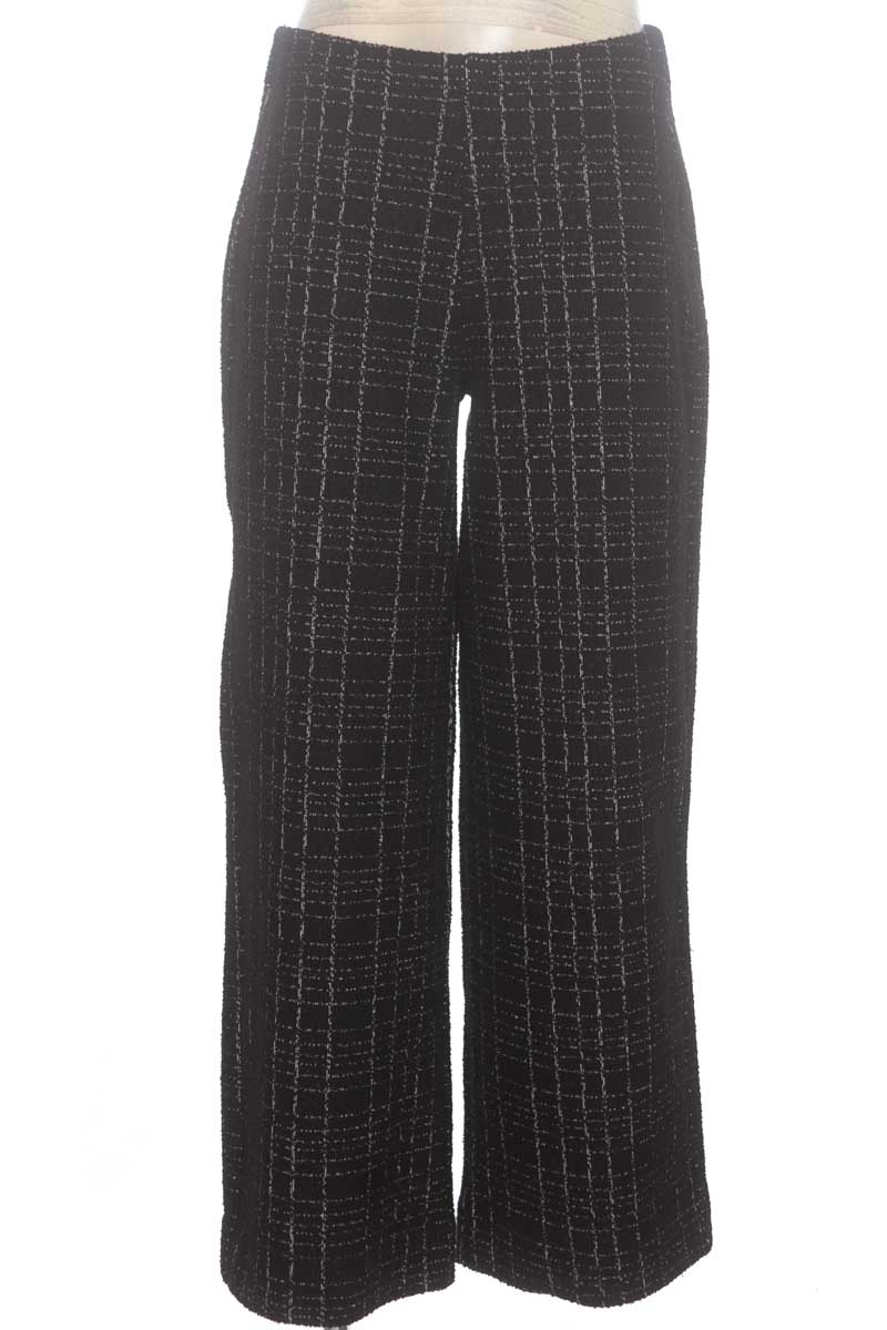 Pantalones color Negro - Zara