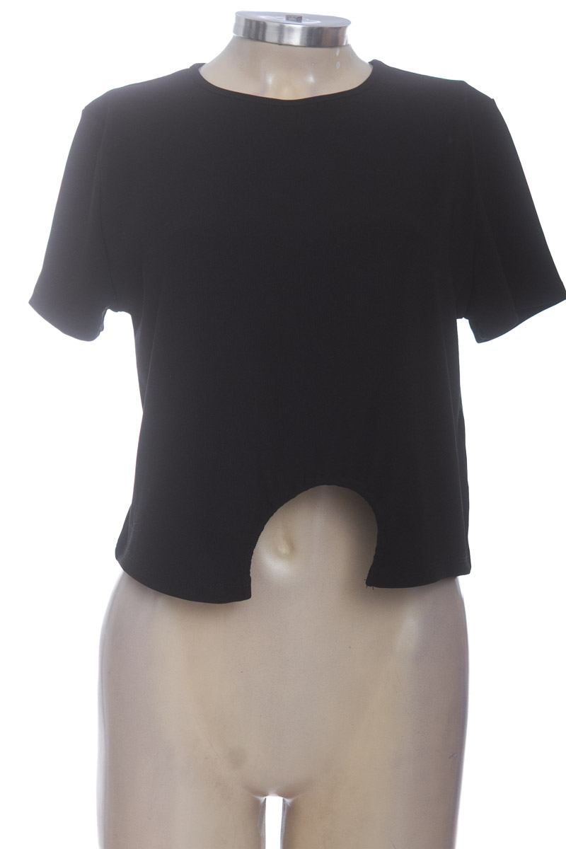 Top / Camiseta color Negro - Divided by H&M