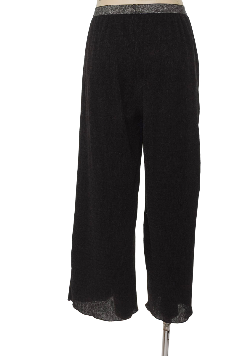 Pantalones color Negro - Pacifika