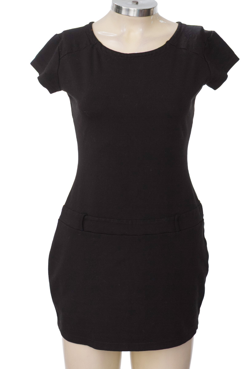 Vestido / Enterizo color Negro - Studio F