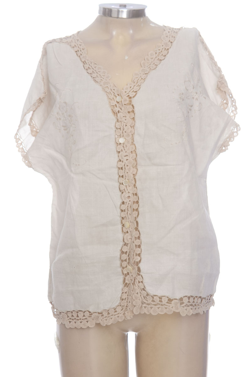 Blusa color Beige - Closeando
