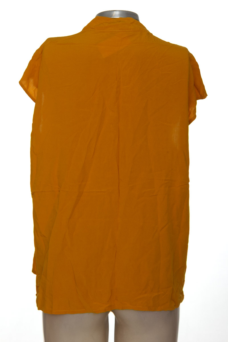 Blusa color Mostaza - Eva Catillo