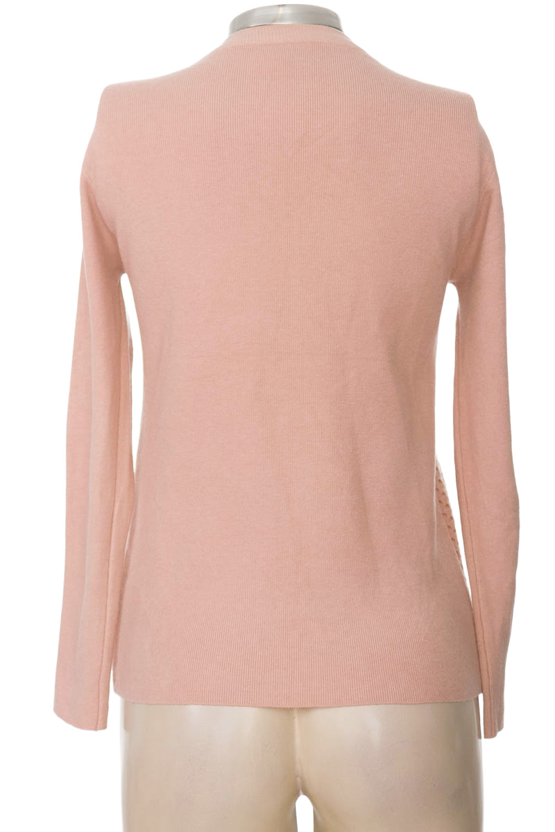 Sweater color Rosado - Closeando