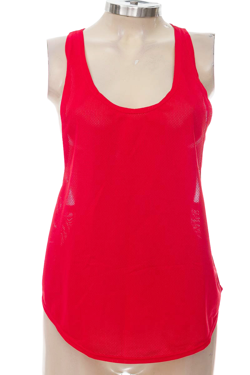 Top / Camiseta color Rojo - Yazo